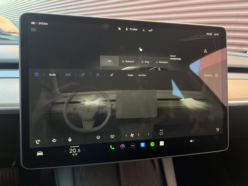 Tesla Model 3 Standard RWD Plus 60 kWh // LEDER // PANODAK // ELEK.STOELEN+GEHEUGEN // AUTOPILOT /// 360 CAMERA // NAVI // 26