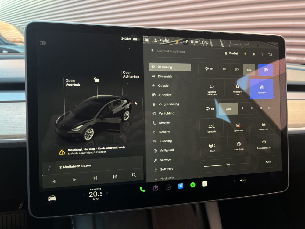 Tesla Model 3 Standard RWD Plus 60 kWh // LEDER // PANODAK // ELEK.STOELEN+GEHEUGEN // AUTOPILOT /// 360 CAMERA // NAVI // 27