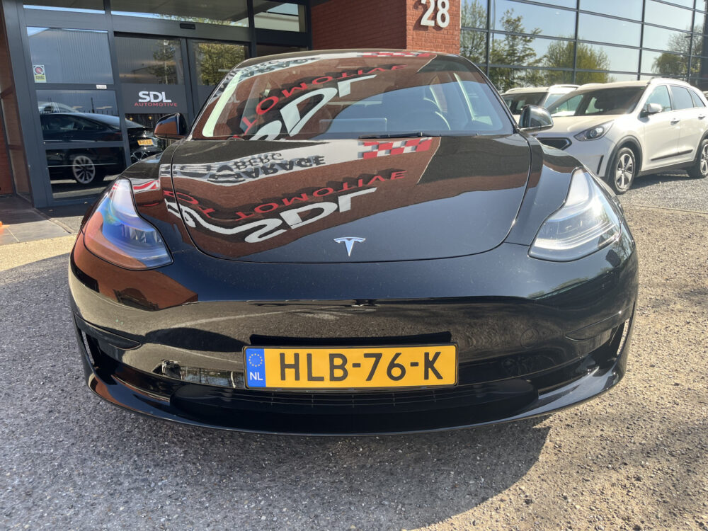 Tesla Model 3 Standard RWD Plus 60 kWh // LEDER // PANODAK // ELEK.STOELEN+GEHEUGEN // AUTOPILOT /// 360 CAMERA // NAVI // 7