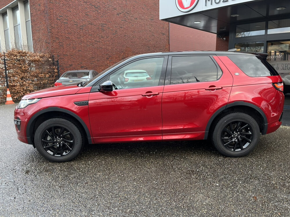 Land Rover Discovery Sport 2.0 Si4 Anniversary // HALF LEDER // XENON // Trekhaak // CAMERA // NAVI 2