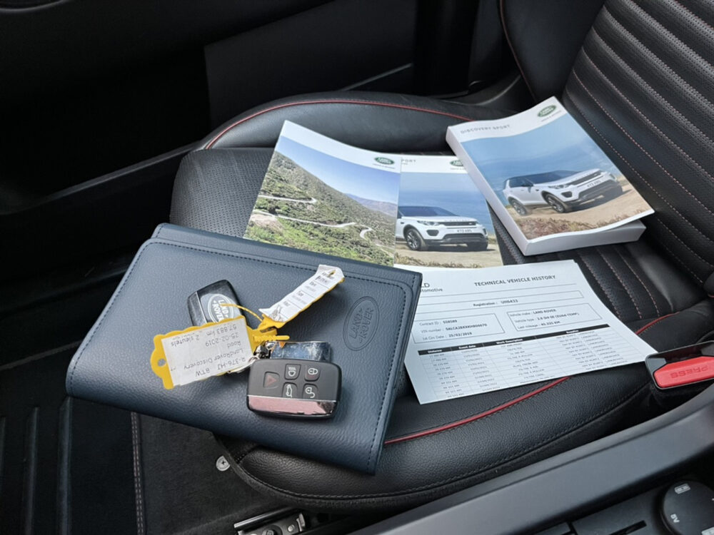 Land Rover Discovery Sport 2.0 Si4 Anniversary // HALF LEDER // XENON // Trekhaak // CAMERA // NAVI 33