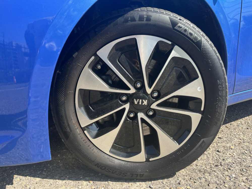 Kia Ceed Sportswagon 1.6 GDI PHEV DynamicLine // FULL LED // KEYLESS // NAVI + CARPLAY // PDC // CRUISE 11