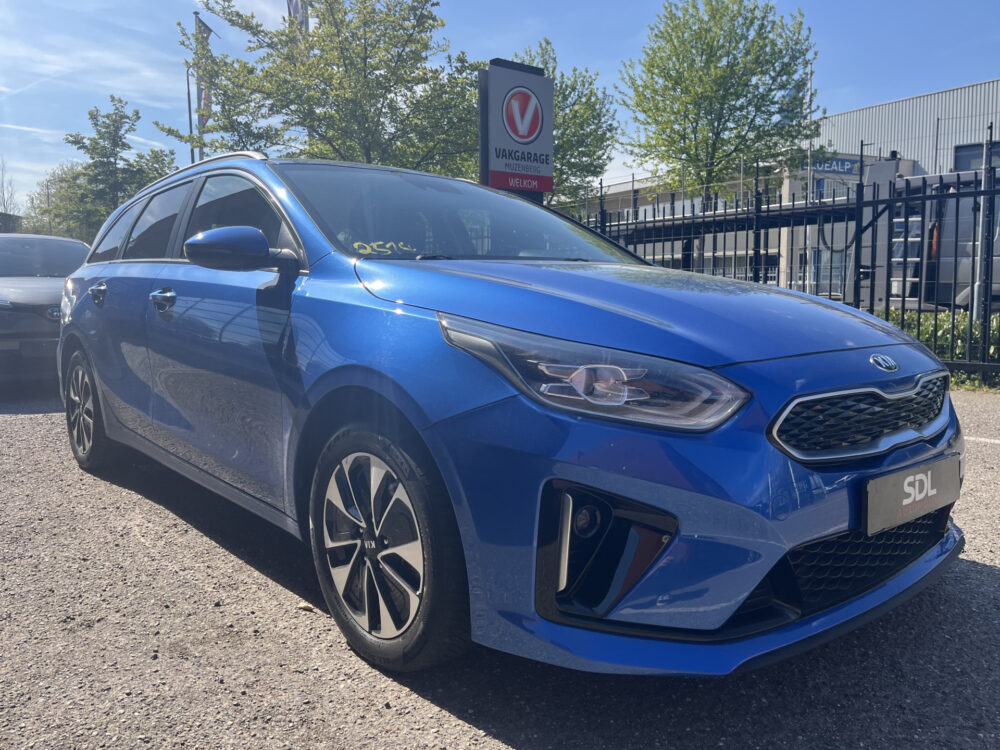 Kia Ceed Sportswagon 1.6 GDI PHEV DynamicLine // FULL LED // KEYLESS // NAVI + CARPLAY // PDC // CRUISE 8
