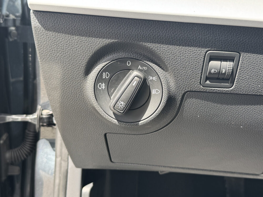 SEAT Ibiza 1.0 Reference // CARPLAY / ANDROID AUTO // CLIMA // PDC // NAVI // CRUISE // 21