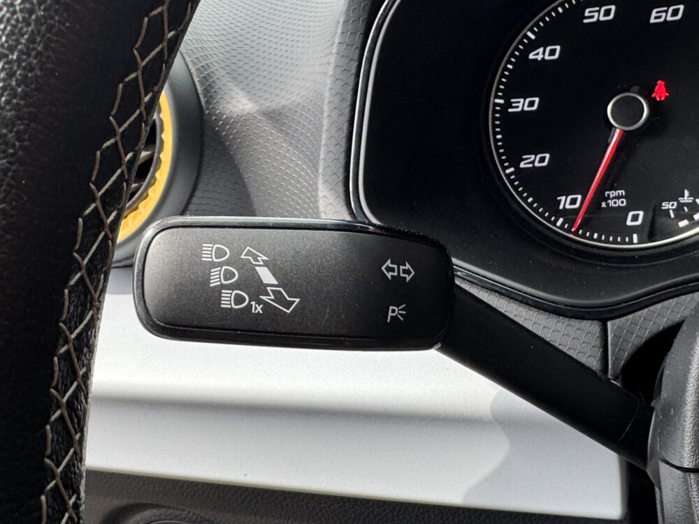 SEAT Ibiza 1.0 Reference // CARPLAY / ANDROID AUTO // CLIMA // PDC // NAVI // CRUISE // 23