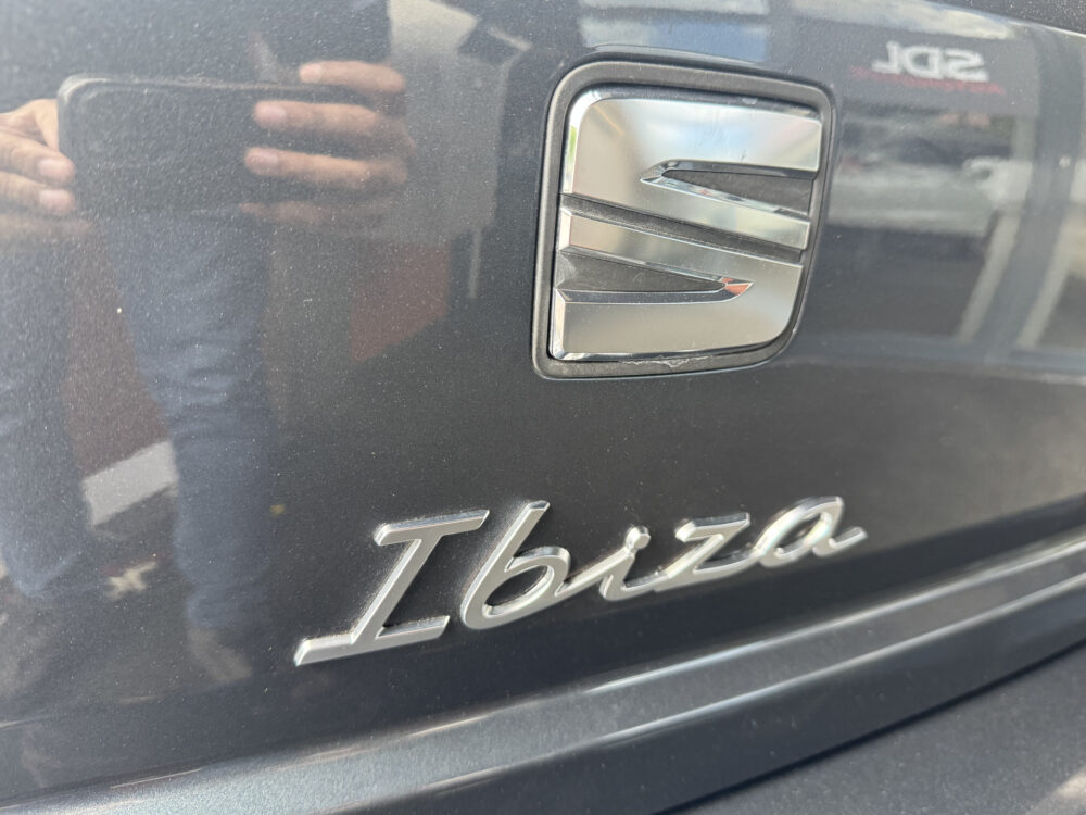 SEAT Ibiza 1.0 Reference // CARPLAY / ANDROID AUTO // CLIMA // PDC // NAVI // CRUISE // 25