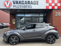 Toyota C-HR 1.8 Hybrid Executive // NAVI // CAMERA // CLIMA // ADAP. CRUISE // DODEHOEK // DAB // PDC // 33