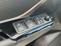 Toyota C-HR 1.8 Hybrid Executive // NAVI // CAMERA // CLIMA // ADAP. CRUISE // DODEHOEK // DAB // PDC // 56