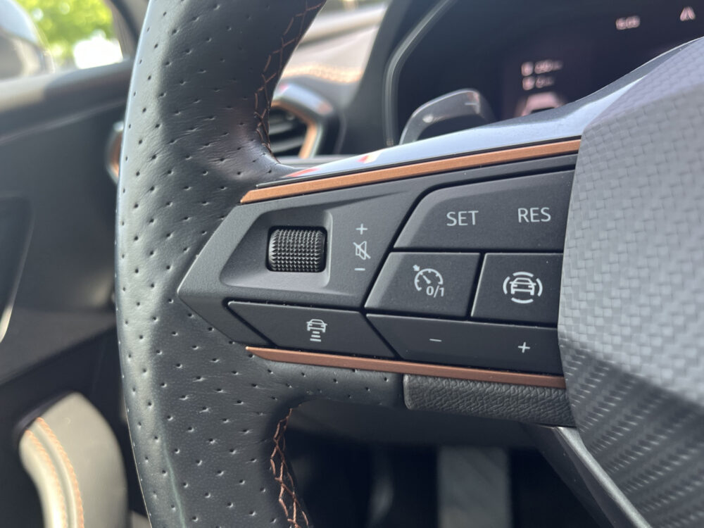 CUPRA Formentor 1.4 e-Hybrid Business // FULL LED // ADAPT. CRUISE // HALF LEDER // CAMERA+SENSOREN // NAVI // KEYLESS // 29