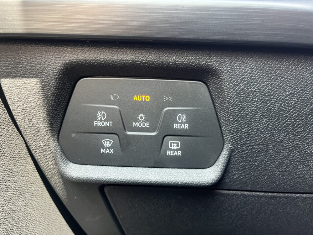 CUPRA Formentor 1.4 e-Hybrid Business // FULL LED // ADAPT. CRUISE // HALF LEDER // CAMERA+SENSOREN // NAVI // KEYLESS // 34