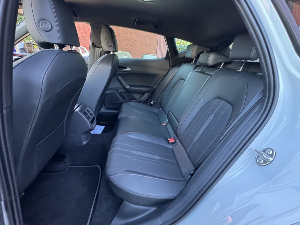 CUPRA Formentor 1.4 e-Hybrid VZ Copper Edition // FULL LED // NAVI + CARPLAY // CAMERA // DIGITAL COCKPIT 10