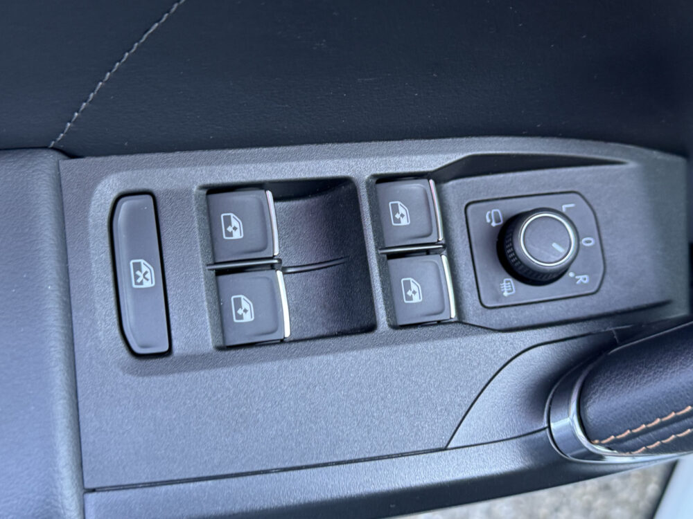 CUPRA Formentor 1.4 e-Hybrid VZ Copper Edition // FULL LED // NAVI + CARPLAY // CAMERA // DIGITAL COCKPIT 22