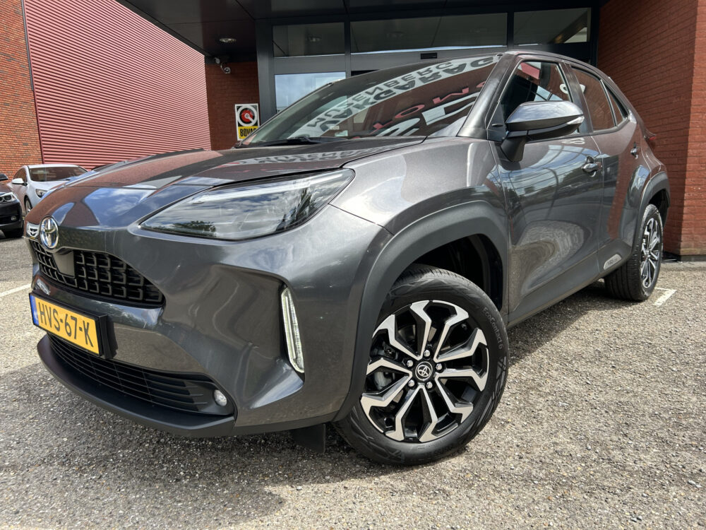 Toyota Yaris Cross 1.5 Hybrid Dynamic // NAVI // CAMERA // ADAPTIVE CRUISE // CLIMA // 1