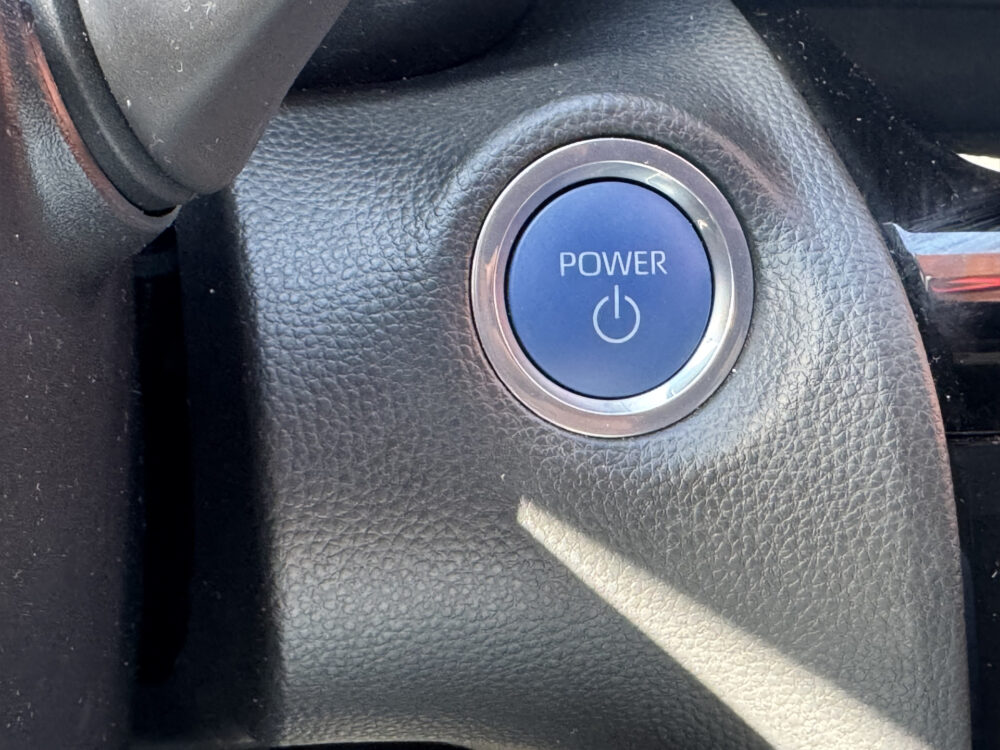 Toyota Yaris Cross 1.5 Hybrid Dynamic // NAVI // CAMERA // ADAPTIVE CRUISE // CLIMA // 19