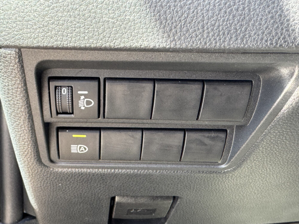 Toyota Yaris Cross 1.5 Hybrid Dynamic // NAVI // CAMERA // ADAPTIVE CRUISE // CLIMA // 24