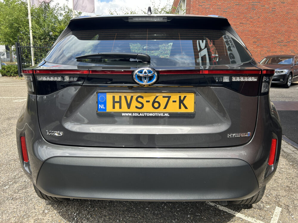 Toyota Yaris Cross 1.5 Hybrid Dynamic // NAVI // CAMERA // ADAPTIVE CRUISE // CLIMA // 5