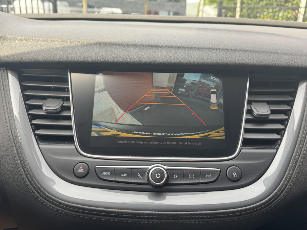 Opel Grandland X 1.6 Turbo Hybrid Business Elegance // FULL LED // KEYLESS // NAVI+CARPLAY // CAMERA+SENSOREN // ELEK. ACHTERKLEP // STOELVERWARM 18