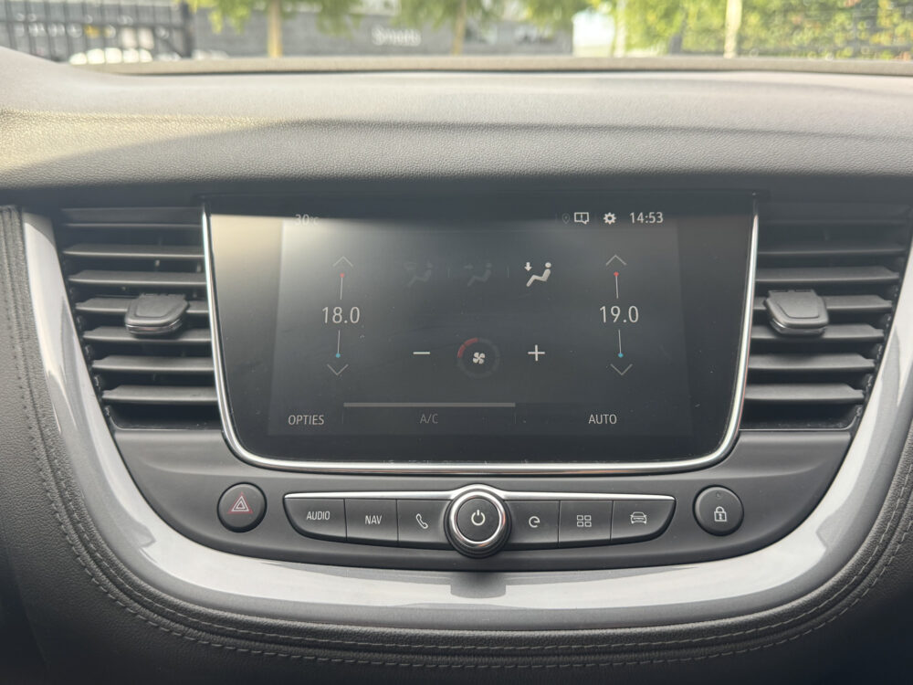 Opel Grandland X 1.6 Turbo Hybrid Business Elegance // FULL LED // KEYLESS // NAVI+CARPLAY // CAMERA+SENSOREN // ELEK. ACHTERKLEP // STOELVERWARM 20