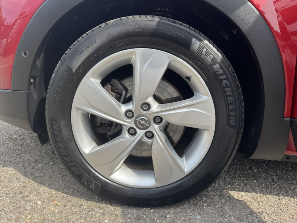 Opel Grandland X 1.6 Turbo Hybrid Business Elegance // FULL LED // KEYLESS // NAVI+CARPLAY // CAMERA+SENSOREN // ELEK. ACHTERKLEP // STOELVERWARM 7