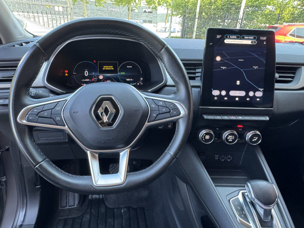 Renault Captur 1.6 E-Tech Plug-in Hybrid 160 Business // NAVI // CAMERA // CLIMA // CRUISE // LED 11