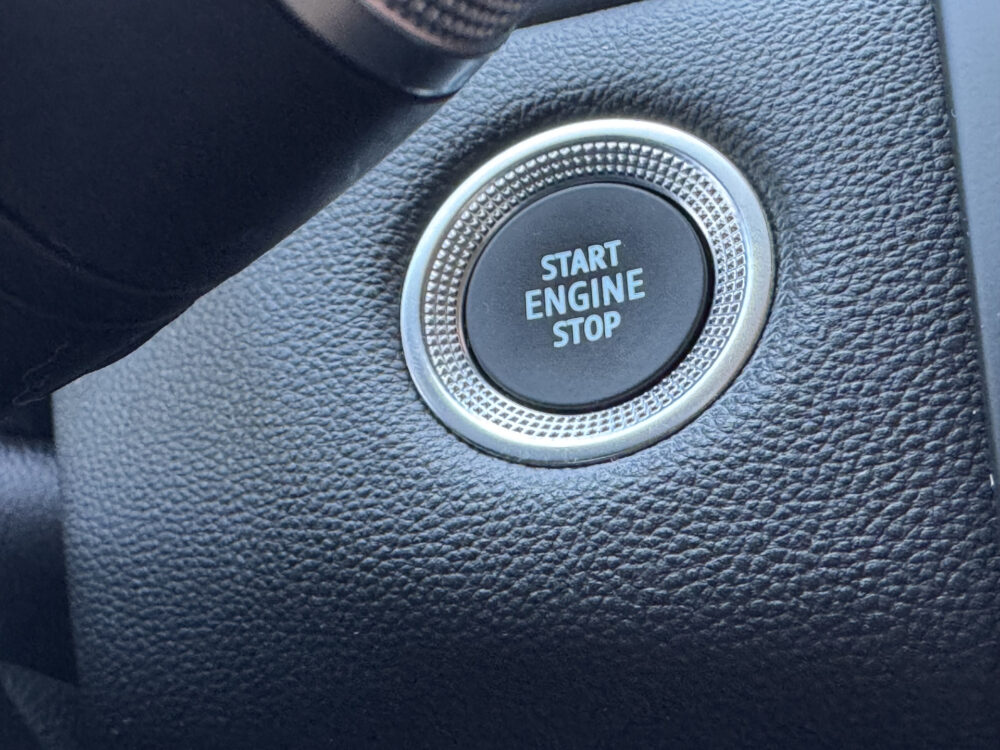Renault Captur 1.6 E-Tech Plug-in Hybrid 160 Business // NAVI // CAMERA // CLIMA // CRUISE // LED 27