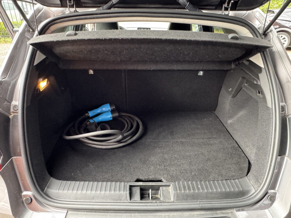 Renault Captur 1.6 E-Tech Plug-in Hybrid 160 Business // NAVI // CAMERA // CLIMA // CRUISE // LED 33