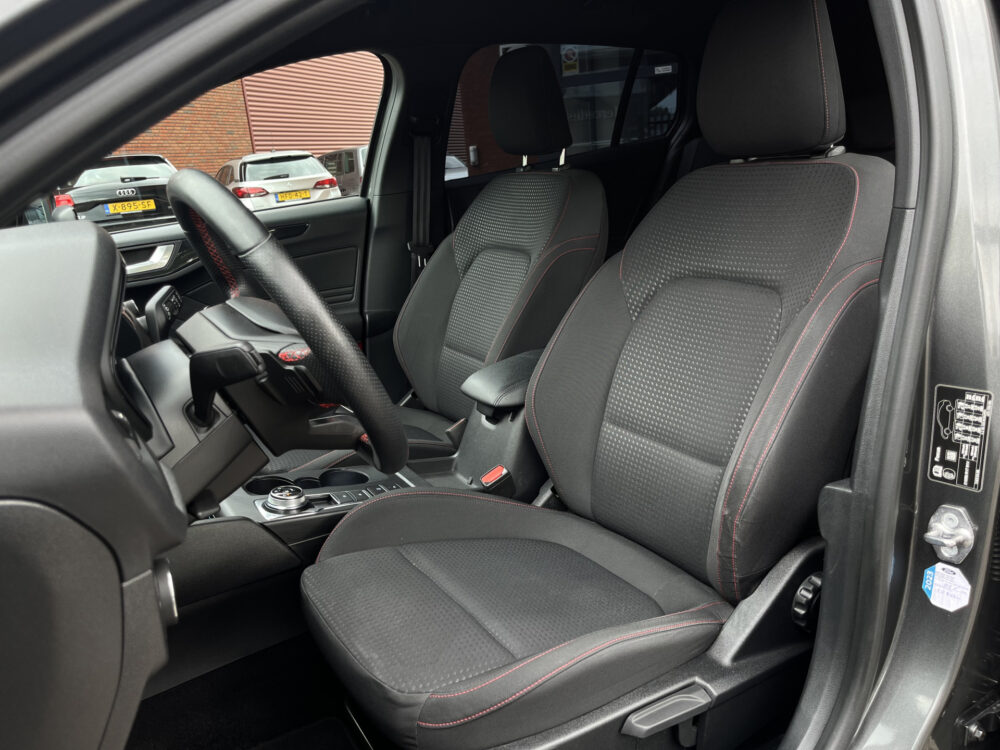 Ford FOCUS Wagon 1.0 EcoBoost ST Line // NAVI // PDC // CRUISE // LED // BLUETOOTH // AIRCO 13