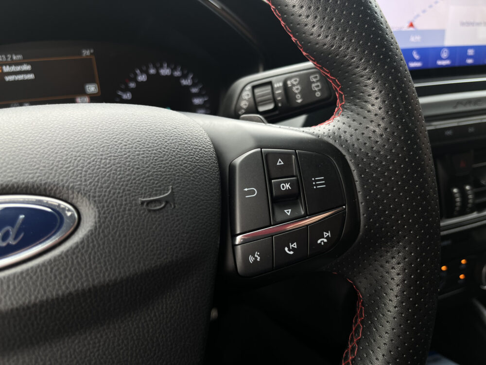 Ford FOCUS Wagon 1.0 EcoBoost ST Line // NAVI // PDC // CRUISE // LED // BLUETOOTH // AIRCO 20
