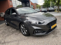 Ford FOCUS Wagon 1.0 EcoBoost ST Line // NAVI // PDC // CRUISE // LED // BLUETOOTH // AIRCO 35