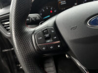 Ford FOCUS Wagon 1.0 EcoBoost ST Line // NAVI // PDC // CRUISE // LED // BLUETOOTH // AIRCO 46
