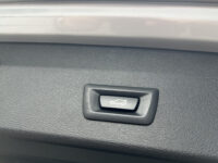 BMW X1 xDrive20i High Executive // HUD // FULL LED // LEDER // CAMERA // NAVI // PDC 58