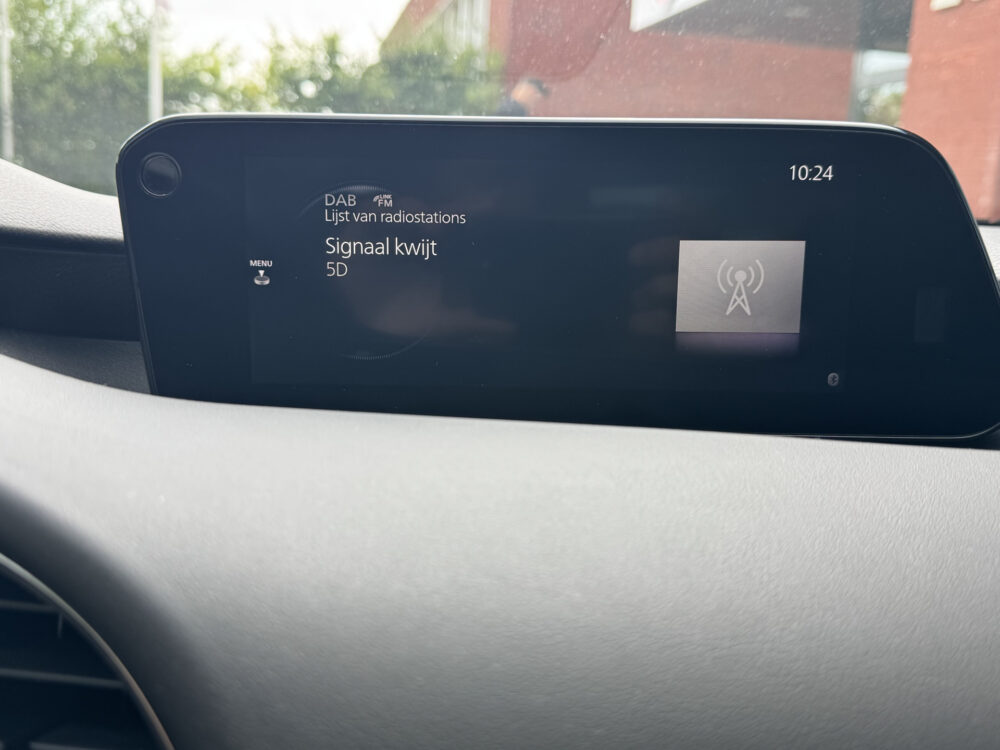 Mazda 3 2.0 e-SkyActiv-G M Hybrid 122 Luxury // FULL LED // NAVI + CARPLAY // 360 CAMERA + SENSOREN // BOSE AUDIO // HUD // ADAPTIV CRUI 16