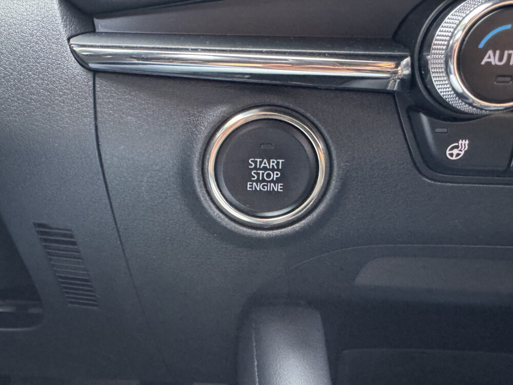 Mazda 3 2.0 e-SkyActiv-G M Hybrid 122 Luxury // FULL LED // NAVI + CARPLAY // 360 CAMERA + SENSOREN // BOSE AUDIO // HUD // ADAPTIV CRUI 21