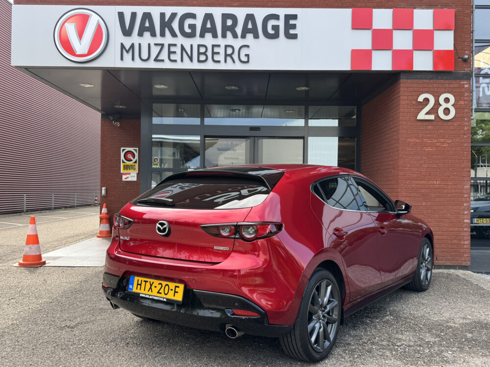Mazda 3 2.0 e-SkyActiv-G M Hybrid 122 Luxury // FULL LED // NAVI + CARPLAY // 360 CAMERA + SENSOREN // BOSE AUDIO // HUD // ADAPTIV CRUI 3