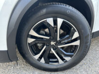 Peugeot 2008 1.2 PureTech Allure // LED // CAMERA+SENSOREN // NAVI+ CARPLAY // CLIMA // 60