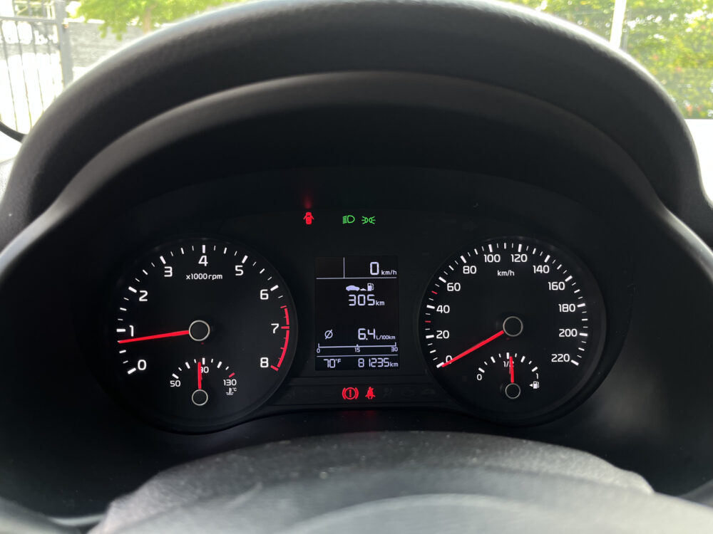 Kia Rio 1.2 CVVT DynamicLine // NAVI // AIRCO // CAMERA // LICHT METALEN VELGEN // APPLE CARPLAY - ANDROID AUTO // 28