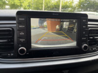 Kia Rio 1.2 CVVT DynamicLine // NAVI // AIRCO // CAMERA // LICHT METALEN VELGEN // APPLE CARPLAY - ANDROID AUTO // 55