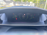 Peugeot 2008 1.2 PureTech GT-Line // LED // HALF LEDER // DODEHOEK // CRUISE // STOELVERWARMING // APPLE-ANROID AUTO // 60