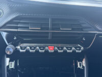 Peugeot 2008 1.2 PureTech GT-Line // LED // HALF LEDER // DODEHOEK // CRUISE // STOELVERWARMING // APPLE-ANROID AUTO // 61