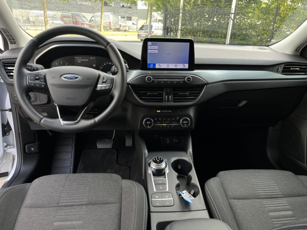 Ford FOCUS Wagon 1.5 EcoBoost Active Business // FULL LED // NAVI + CARPLAY // CLIMA // PDC V+A // CAMERA 17