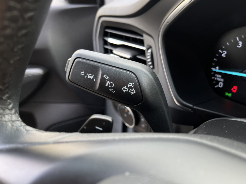 Ford FOCUS Wagon 1.5 EcoBoost Active Business // FULL LED // NAVI + CARPLAY // CLIMA // PDC V+A // CAMERA 21