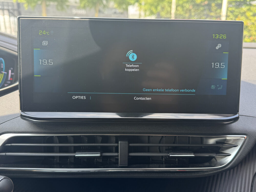 Peugeot 3008 1.6 HYbrid 225 Allure // LED // NAVI + CARPLAY // CAMERA + SENSOREN // STOELVERWARMING 22