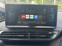 Peugeot 3008 1.6 HYbrid 225 Allure // LED // NAVI + CARPLAY // CAMERA + SENSOREN // STOELVERWARMING 51