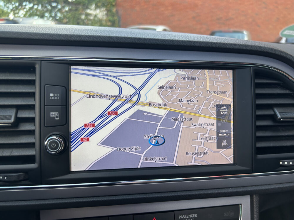 SEAT León ST 1.8 TSI Xcellence Business Intense // LED // HALF LEDER-ALCANTARA // ELEK. STOELEN // SEAT SOUND // ADAP. CRUISE // NAVI+CARPLAY 17