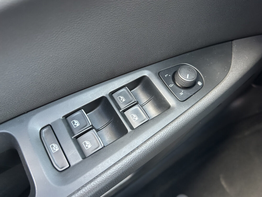 SEAT León ST 1.8 TSI Xcellence Business Intense // LED // HALF LEDER-ALCANTARA // ELEK. STOELEN // SEAT SOUND // ADAP. CRUISE // NAVI+CARPLAY 26