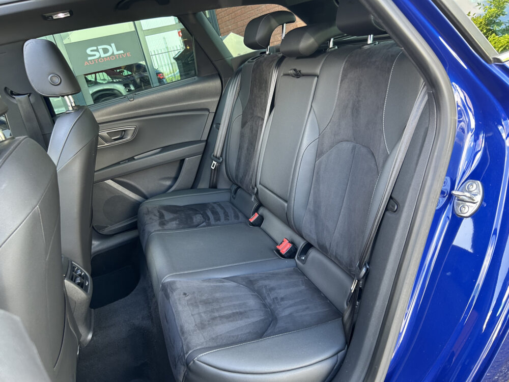 SEAT León ST 1.8 TSI Xcellence Business Intense // LED // HALF LEDER-ALCANTARA // ELEK. STOELEN // SEAT SOUND // ADAP. CRUISE // NAVI+CARPLAY 34