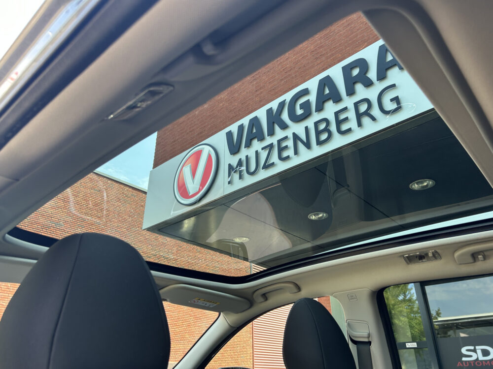 Nissan QASHQAI 1.3 DIG-T N-Connecta // PANO DAK // NAVI // CLIMA // CRUISE // CAMERA // PDC // 15