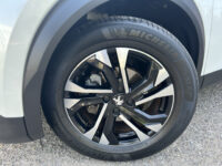 Peugeot 2008 1.2 PureTech Allure // NAVI // CLIMA // CRUISE // CAMERA // APPLE CARPLAY / ANDROID AUTO // 58