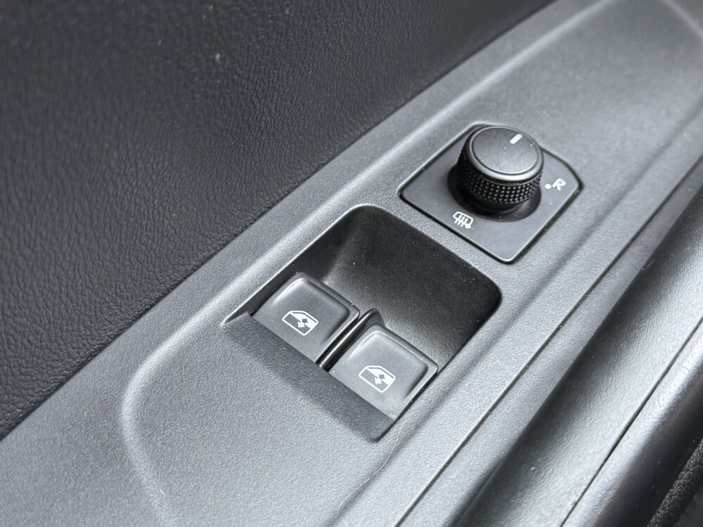 Škoda Fabia 1.0 Ambition // LED // CLIMA // CRUISE CONTROL // APPLE-ANDROID AUTO // PDC // 24