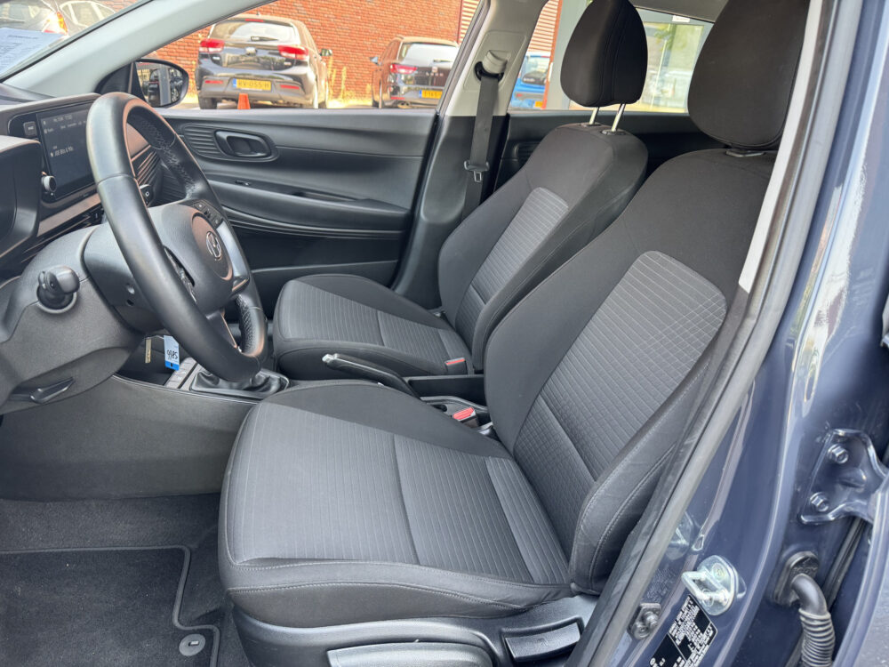Hyundai i20 1.0 T-GDI Comfort // APPLE CARPLAY / ANDROID AUTO // CAMERA // PDC // CRUISE // DAB 8
